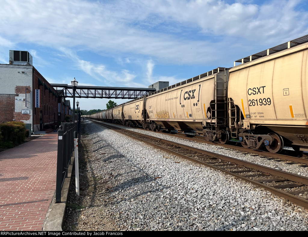 CSXT 261483
